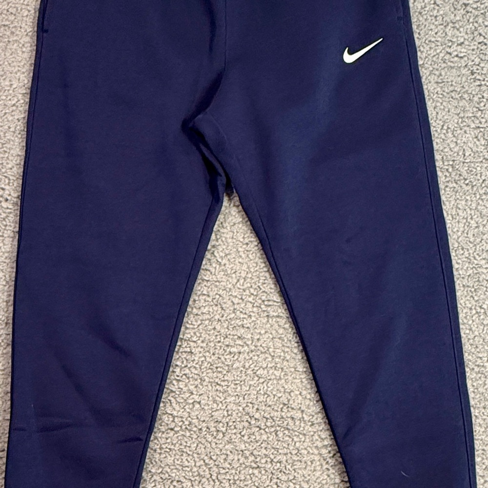 Nike Club Men’s Joggers Navy Blue Men’s Size S Blue